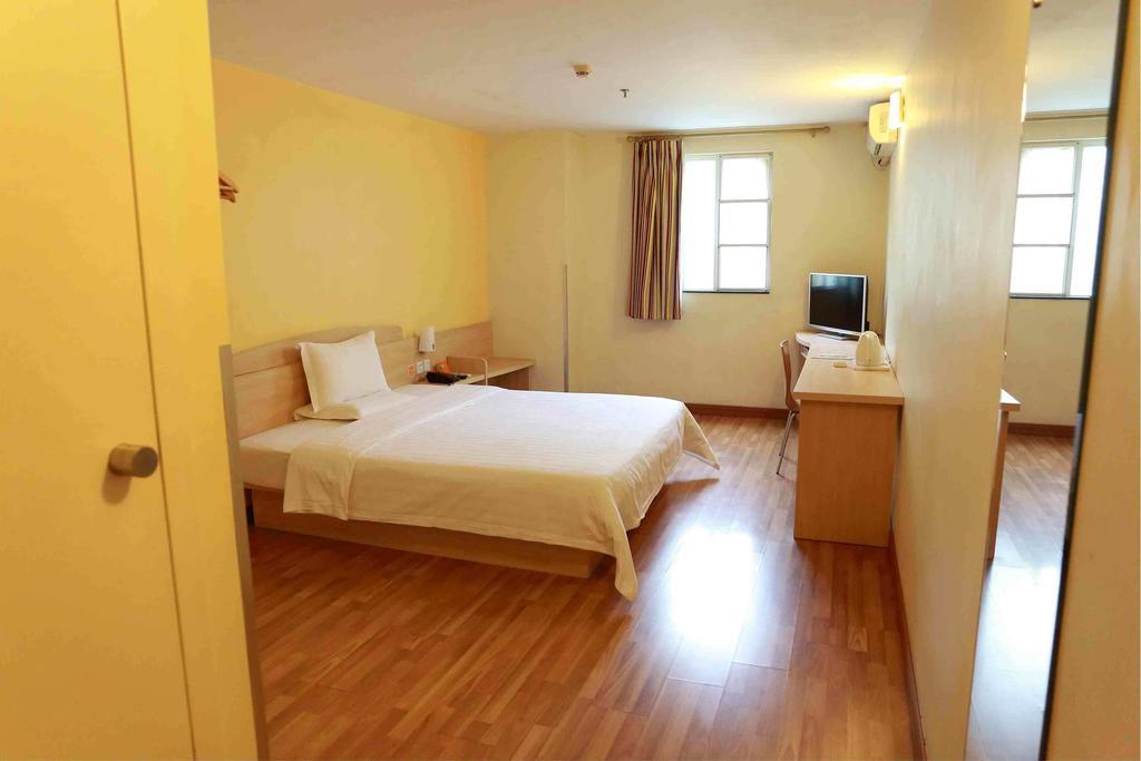 7Days Inn Dongguan Nan Chen Quarto foto